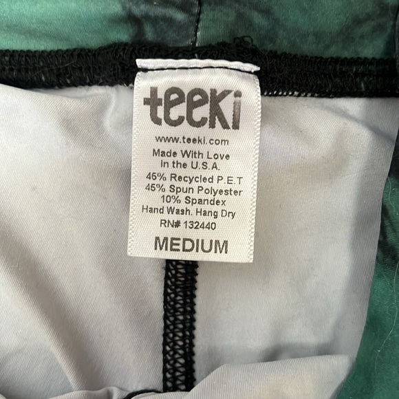 TEEKI Rare Eagle Feather leggings size M 🦅 🪶 💚 - Picture 4 of 5